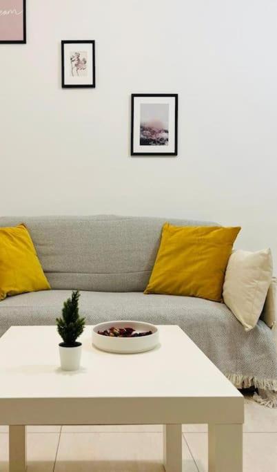A Comfortable Apartment For You In San Lorenzo ローマ エクステリア 写真